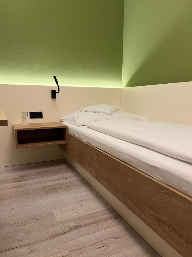 Pension Christine Grossweikersdorf Екстер'єр фото