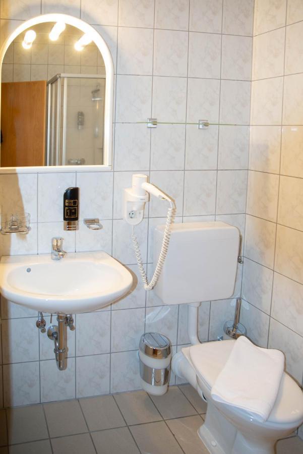 Pension Christine Grossweikersdorf Екстер'єр фото